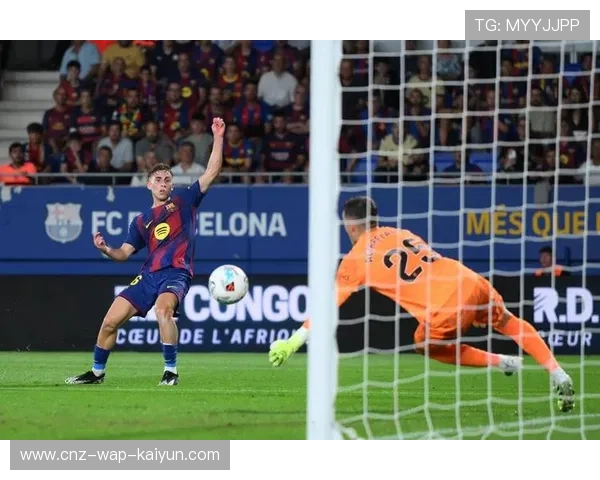 拉菲尼亚反击中传中巴萨再下一城 拉菲尼亚反击中传中巴萨再下一城