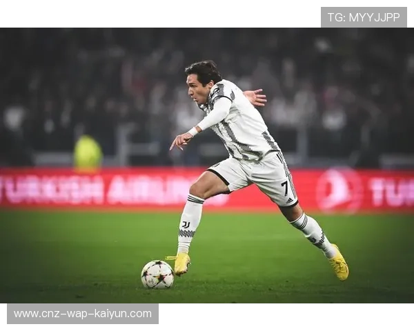 尤文基耶萨内切四连变向后冷静推射：从赛场到生活的专注之道